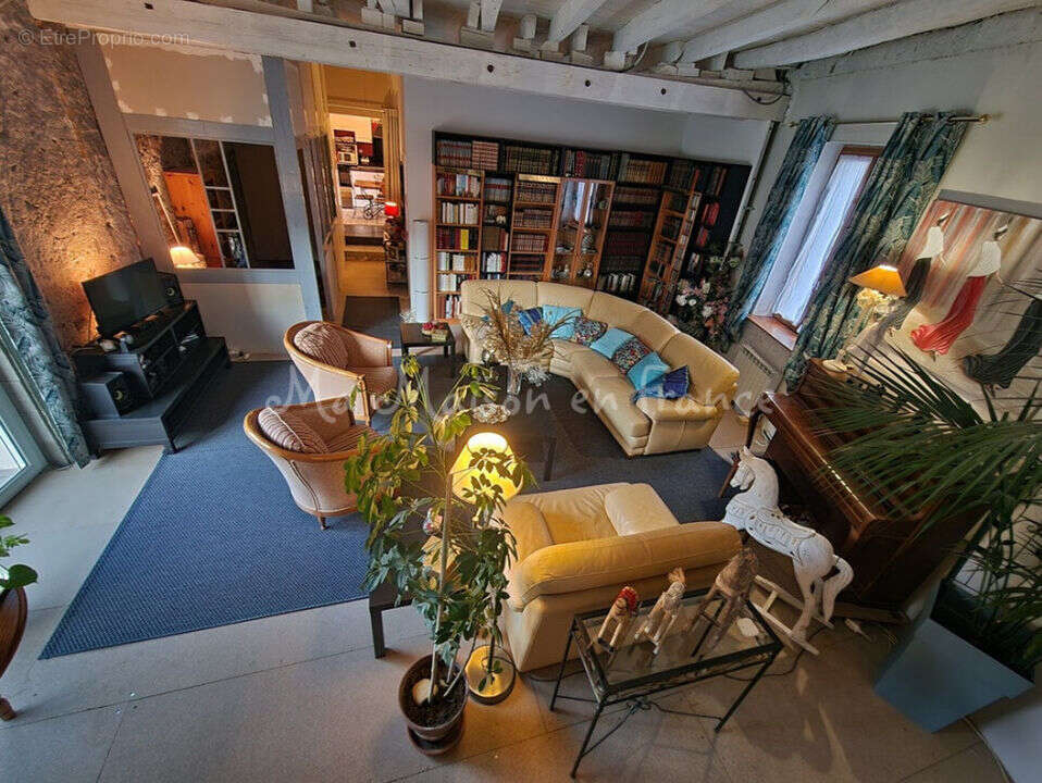 Maison à SAINT-POURCAIN-SUR-SIOULE