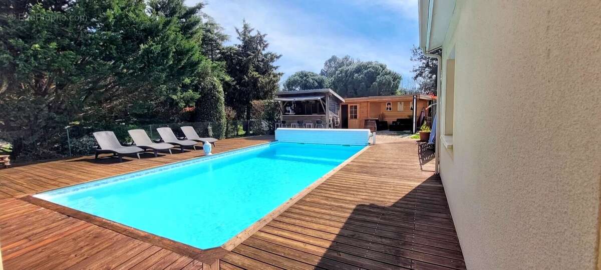 Maison à SAINT-DENIS-DE-PILE