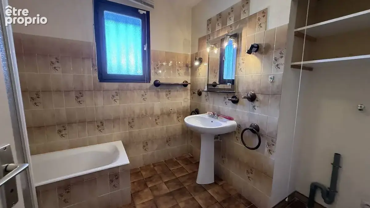 Villa à vendre à Figanières (Var) – 384 000 € FAI – Terrain 1200 m² avec emplacement piscine. - photo 31