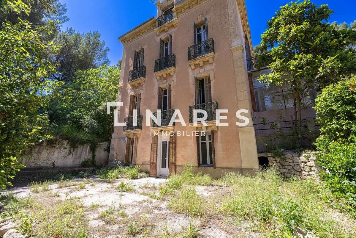 Maison à MARSEILLE-11E