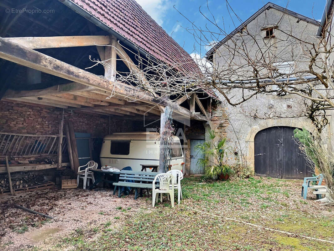 Grande maison familiale proche de Figeac avec dépendance - photo 3