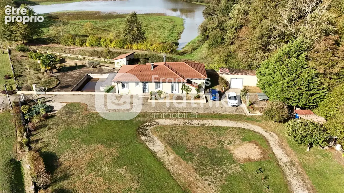 Sandrans - Maison T4 avec garage et terrain d'environ 3 975 m2 - photo 18