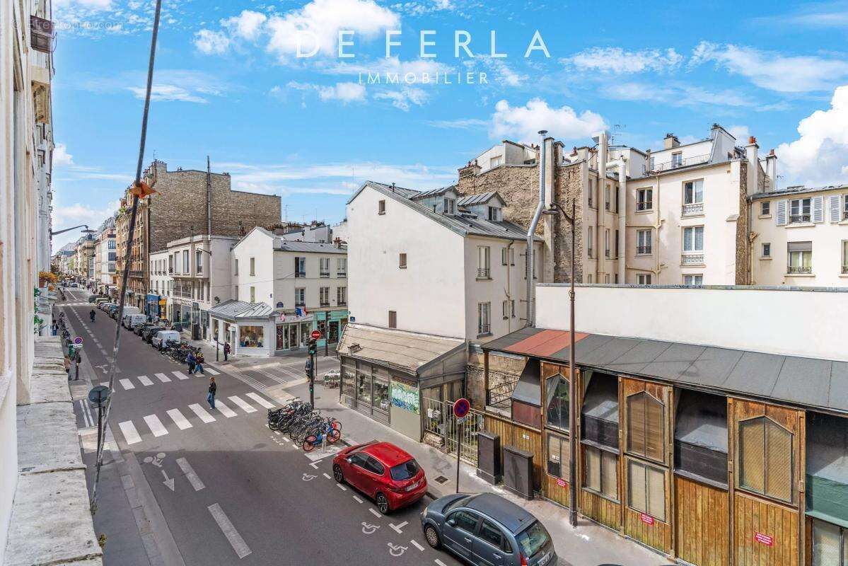 Appartement à PARIS-14E