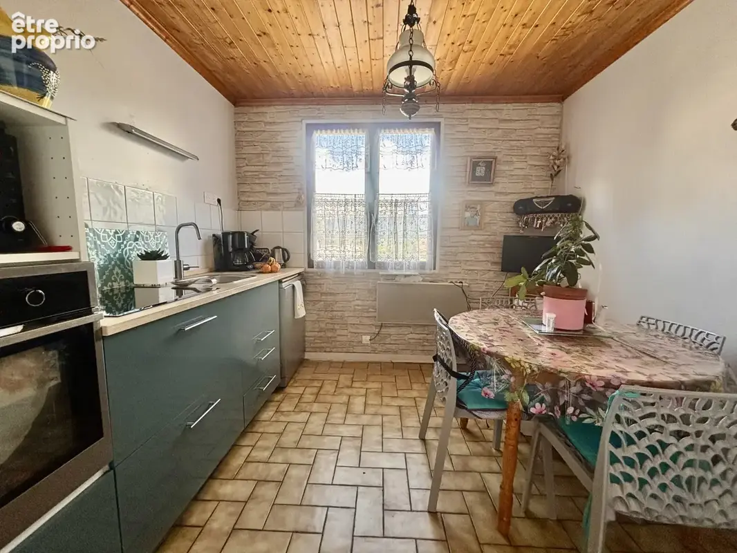EXCLUSIVITÉ   Une opportunité rare sur le secteur recherché de Chambéry-le-Vieux, limite Sonnaz - photo 4