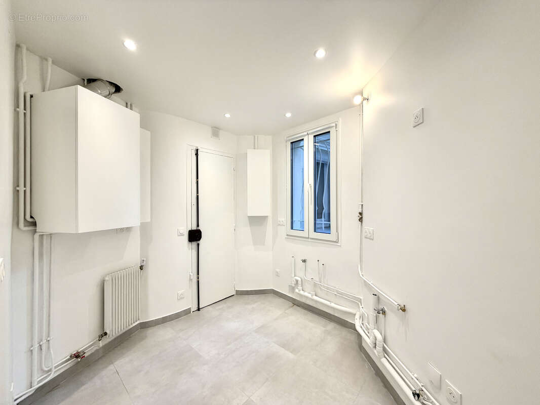 Appartement à PARIS-12E