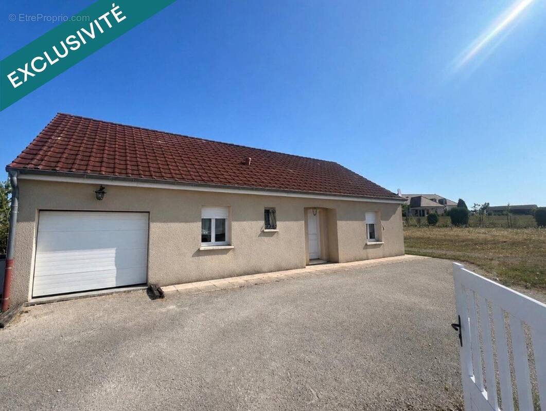 Photo 1 - Maison à ANCIER
