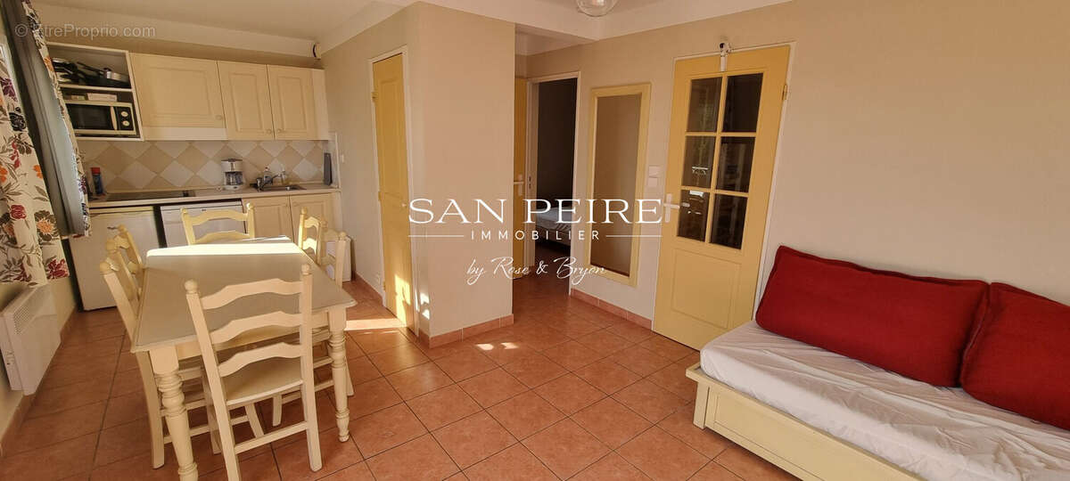 Appartement à LES ISSAMBRES
