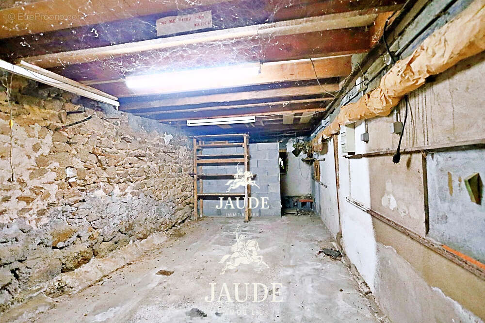 A vendre maison chateldon - photo 12