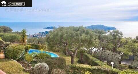 Appartement à VILLEFRANCHE-SUR-MER