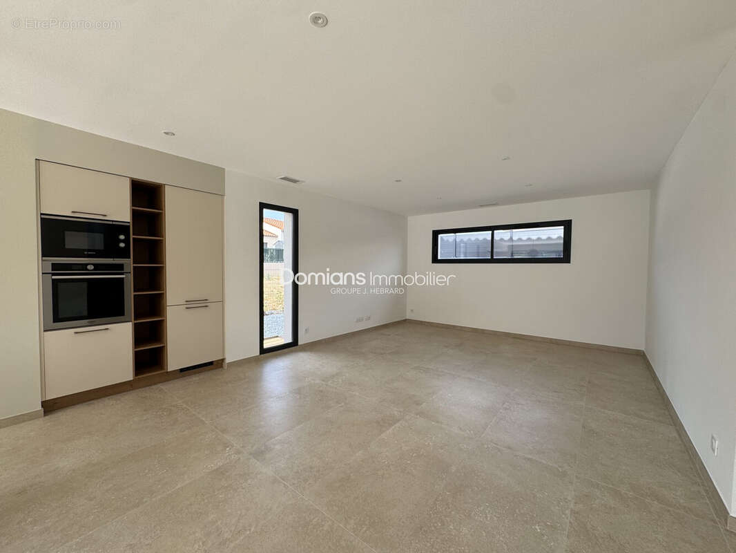 Maison 127 m² à Thuir  - photo 3