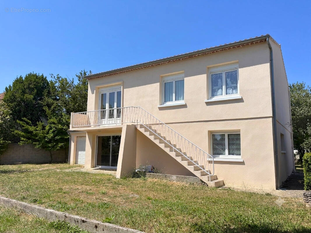 Maison à COGNAC