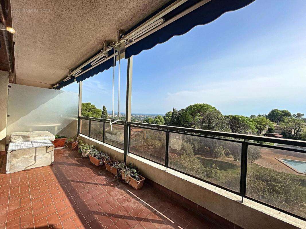 Appartement à LES ANGLES