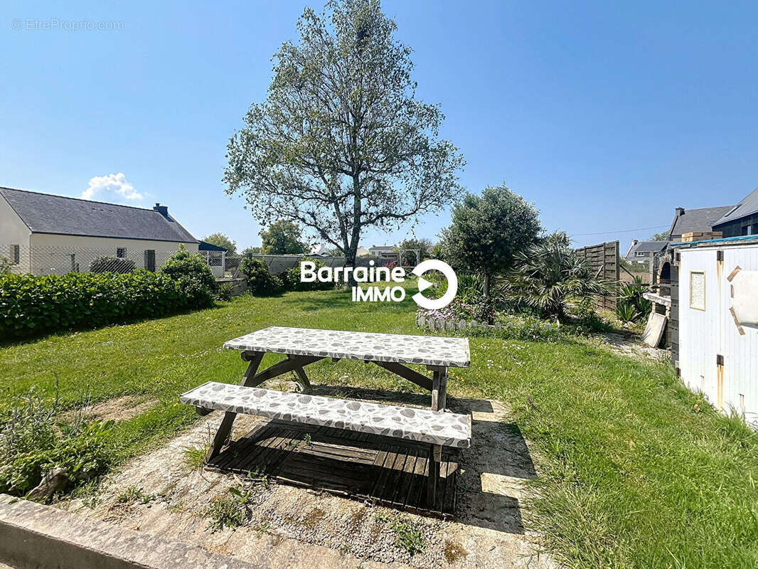 Maison à CAMARET-SUR-MER