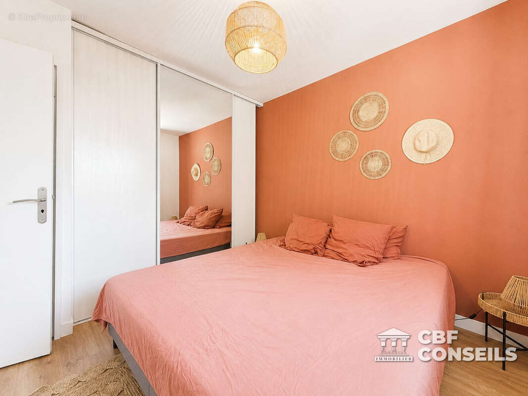 Maison 125 m² à Pont-Du-Chateau  - photo 6