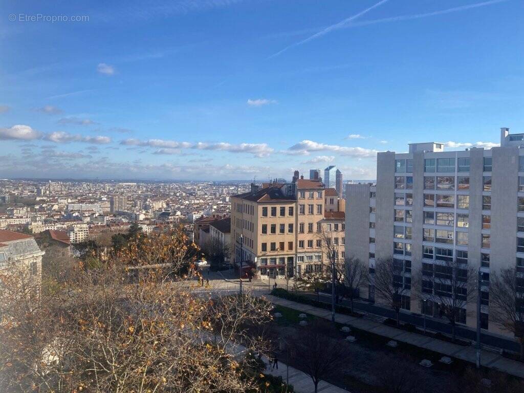 Appartement à LYON-4E