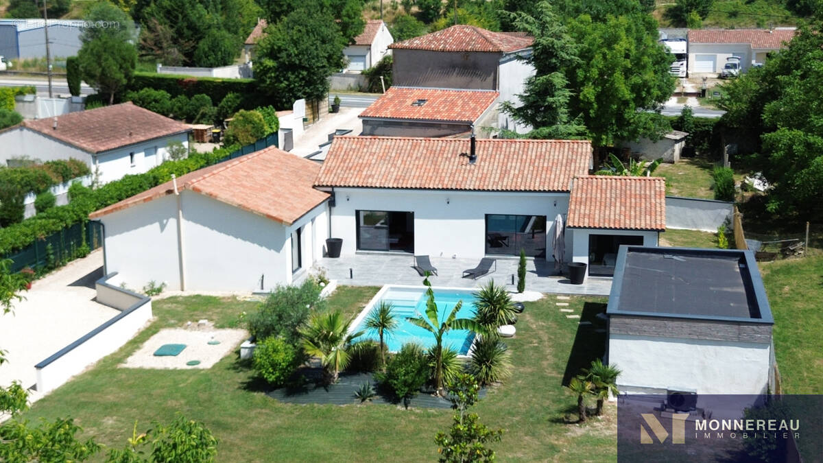 Maison à SAINT-MEDARD