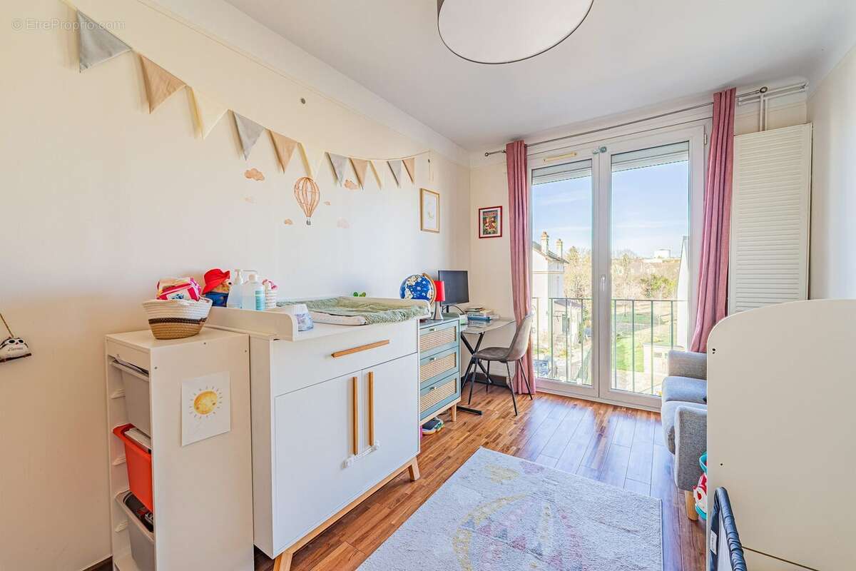 Appartement à MAISONS-LAFFITTE