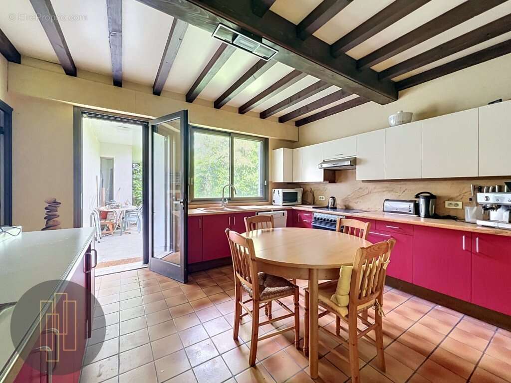Maison à VILLEFRANCHE-SUR-SAONE