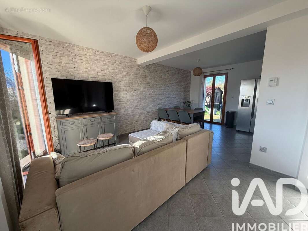 Photo 5 - Maison à BOISSY-LE-CUTTE