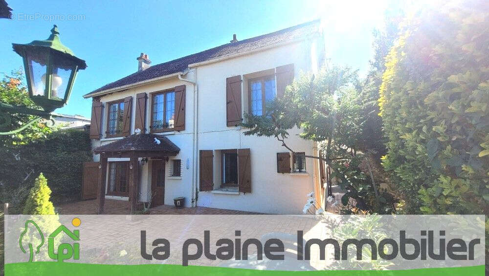 Maison à GRENTHEVILLE