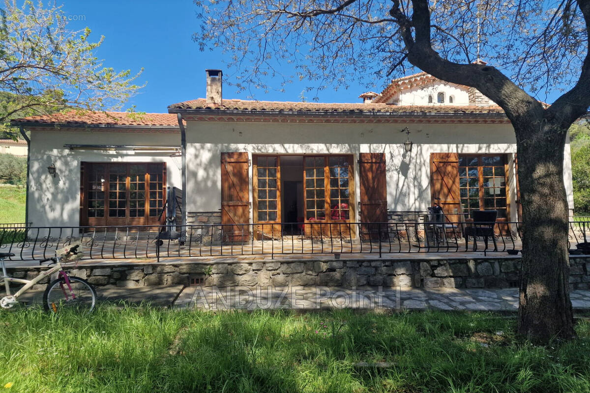 Maison à BOISSET-ET-GAUJAC