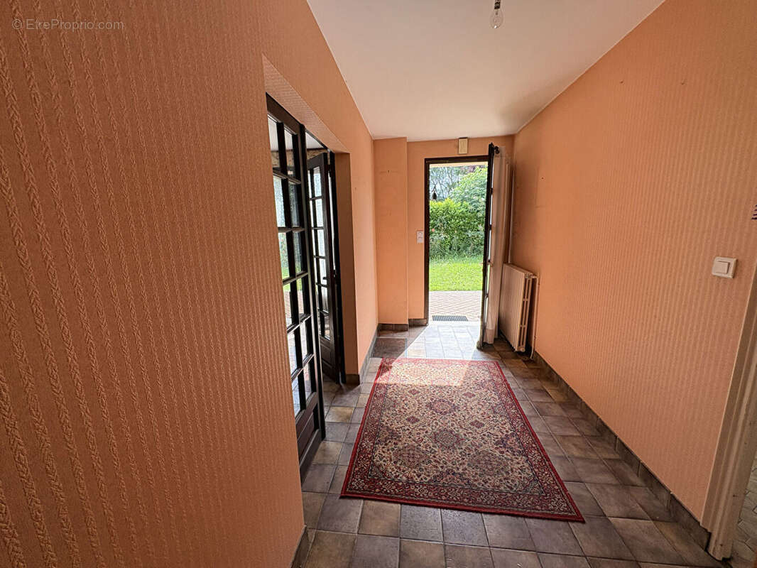 Maison Centre-ville Chateaubriant 5 pièces - photo 2