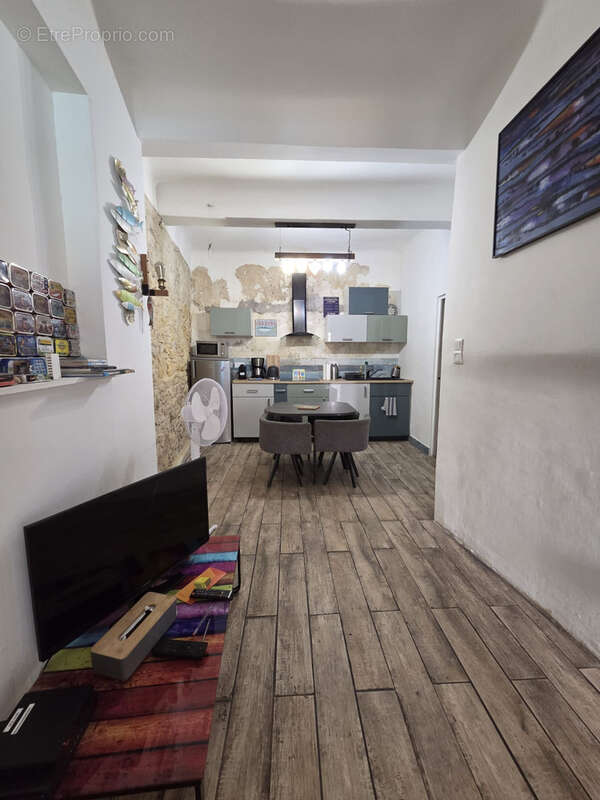 Appartement à MARSEILLE-2E