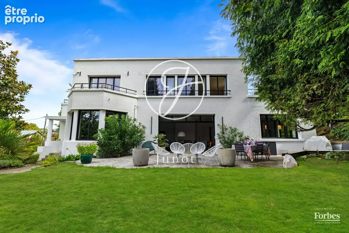 Le Pecq - GRANDCHAMP - Maison - 5 chambres - 339m² au sol - Terrain 1 283m². - photo 2