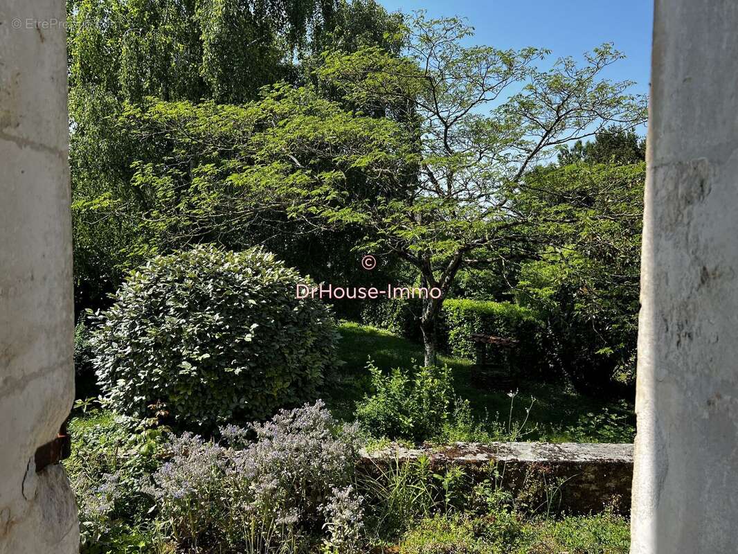 Maison à LA BRETONNIERE-LA-CLAYE