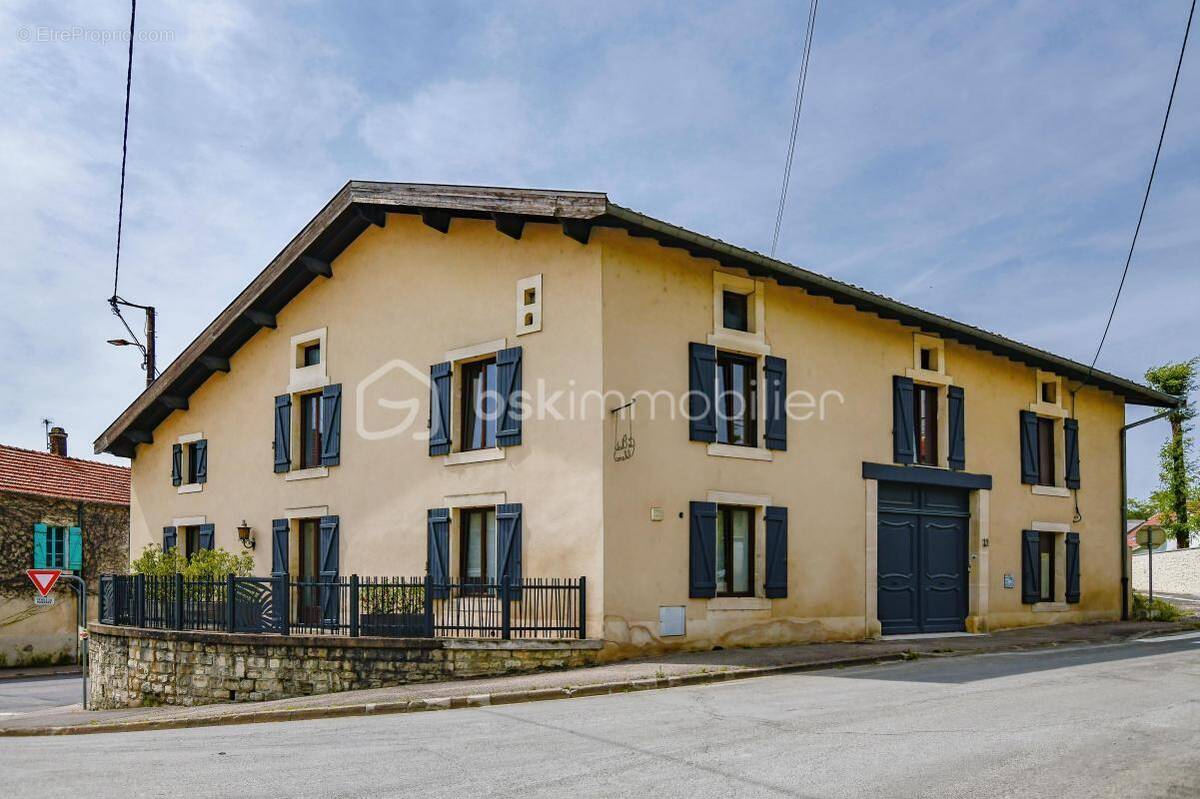 Maison à LIGNY-EN-BARROIS