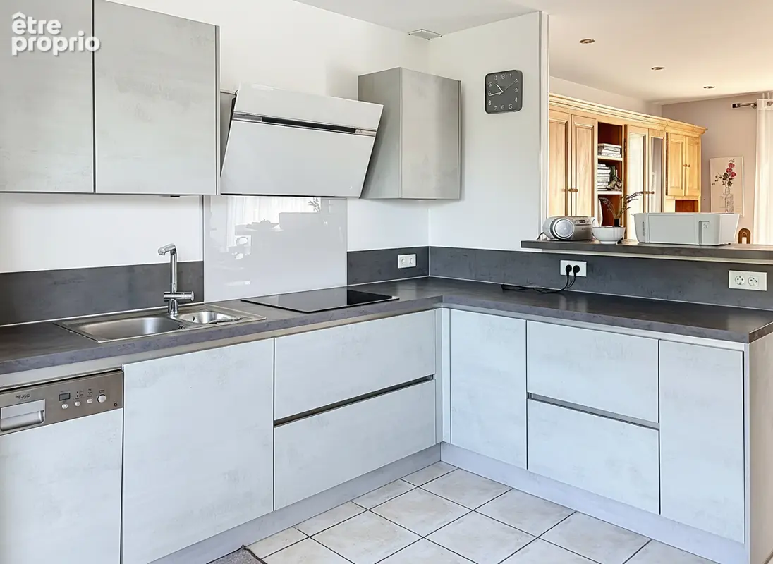 Maison Tourlaville, 5 chambres - 125.05 m2 - photo 4