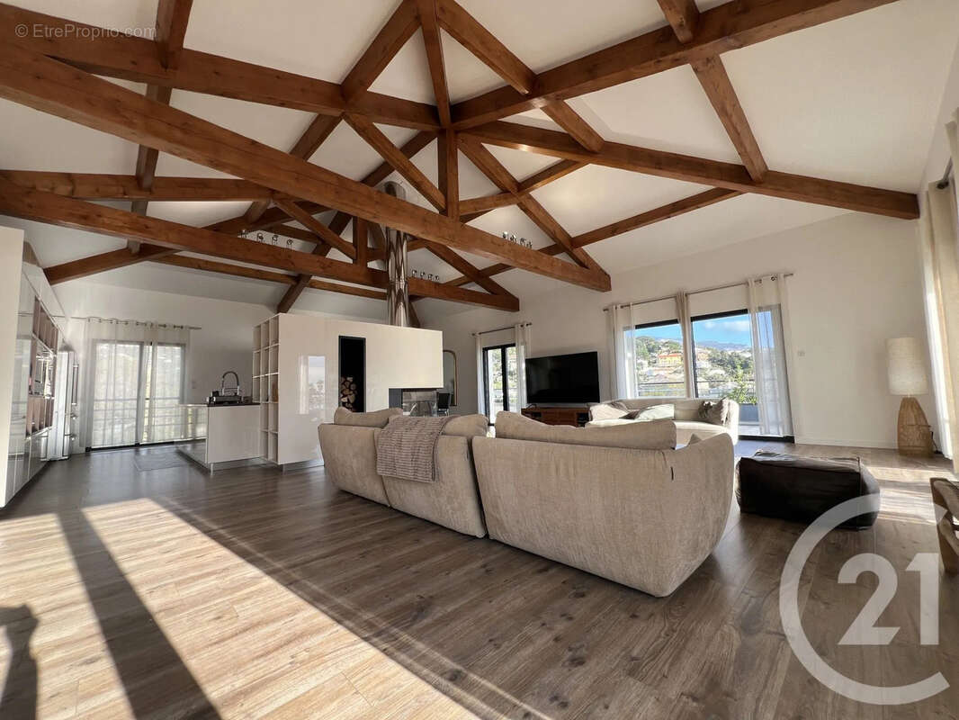 Appartement 200 m² à Santa-Maria-Di-Lota  - photo 9