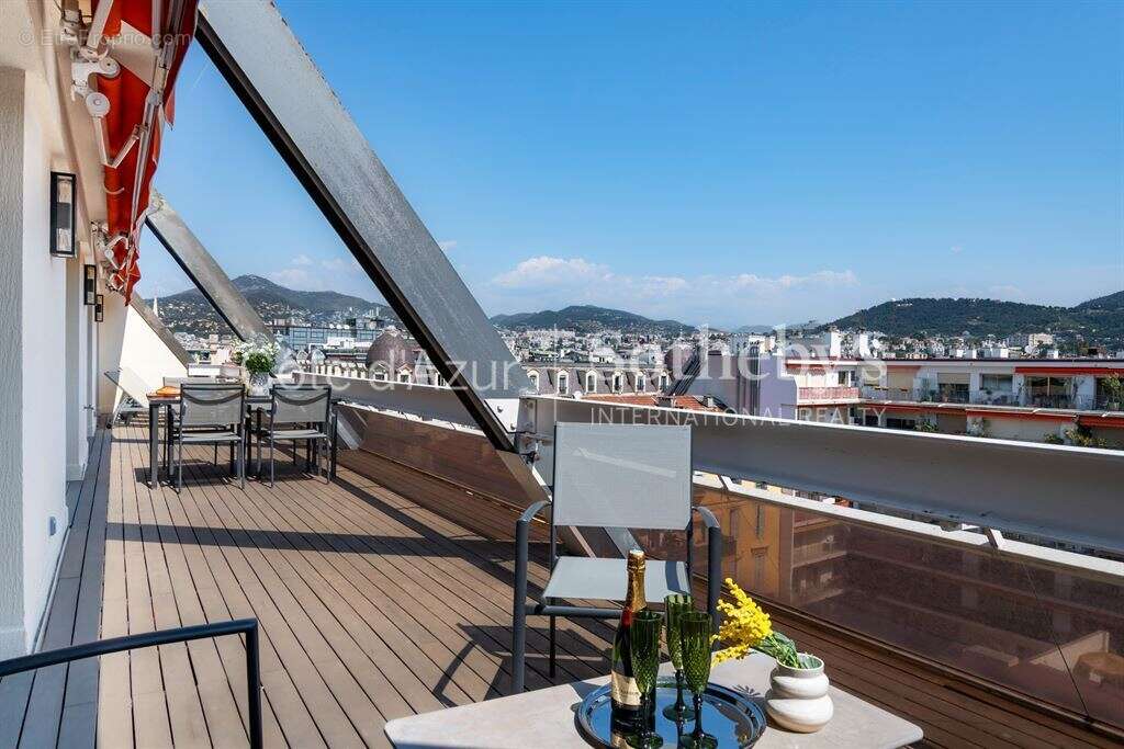 Appartement à NICE