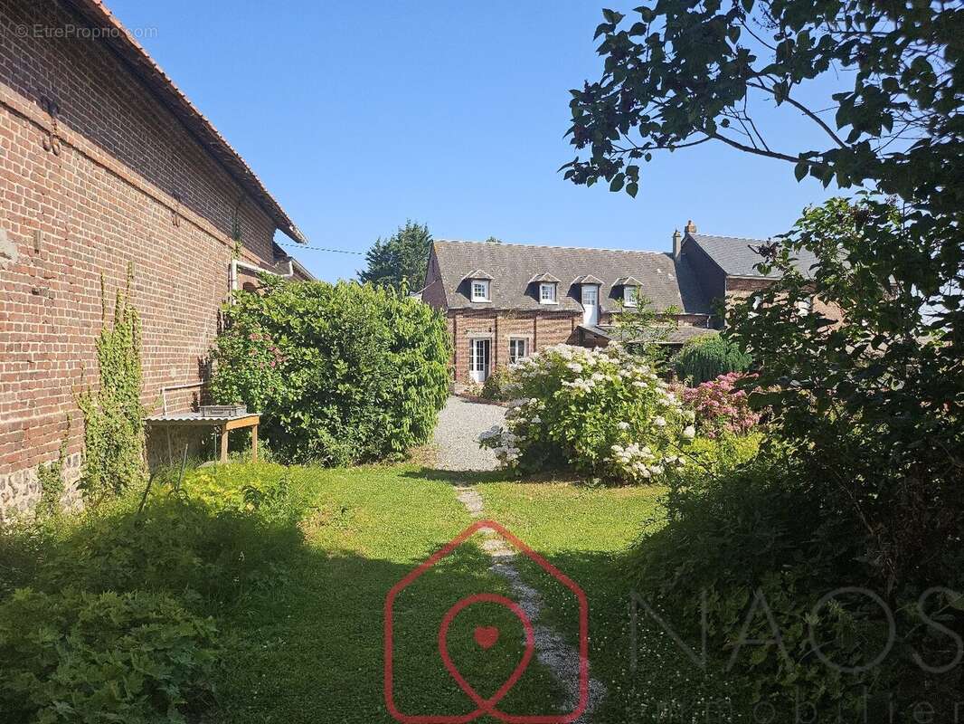 Ensemble immobilier gîtes vendus meublés - photo 3