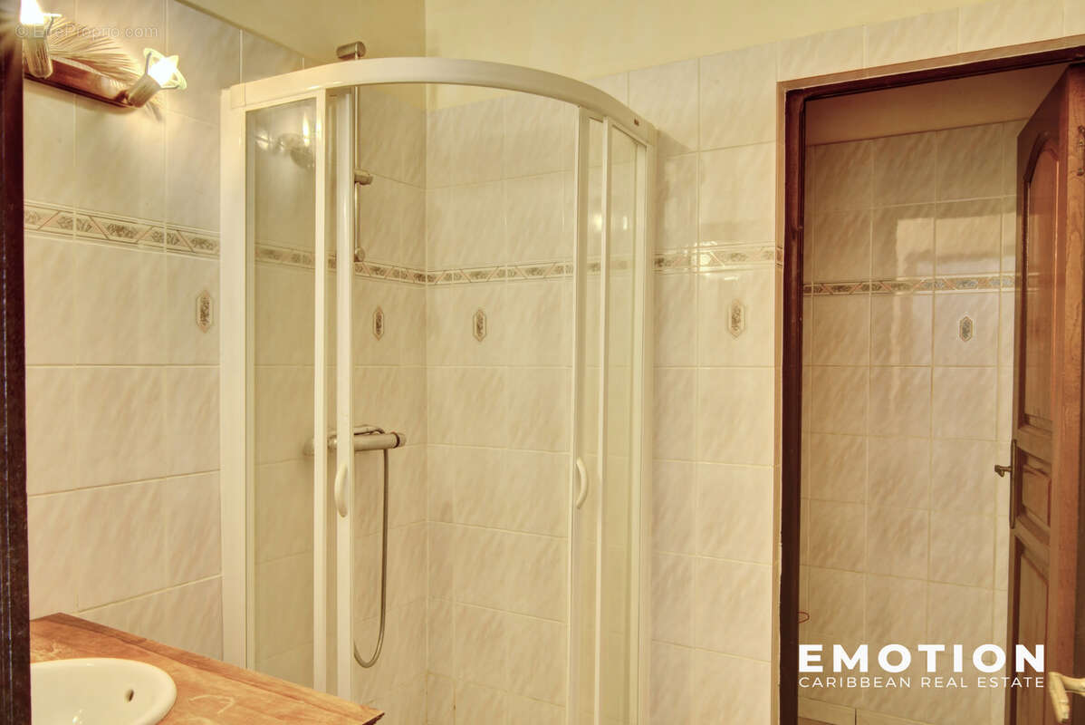 Maison à PORT-LOUIS