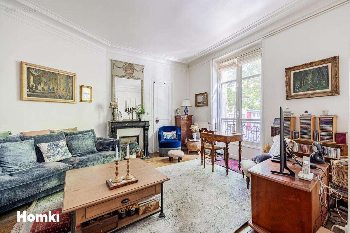 Appartement à PARIS-4E