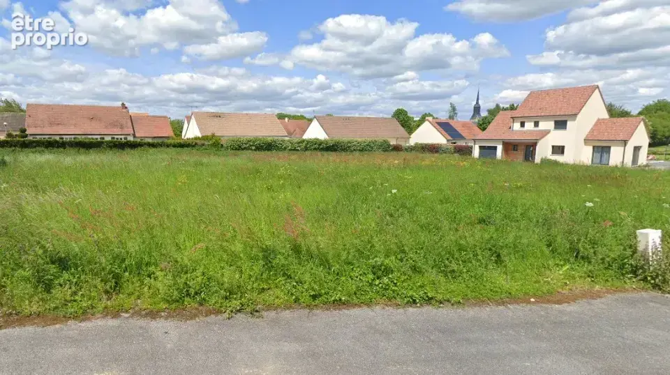 Photo Terrain à La Chapelle-Du-Bois au prix de 31 900€
