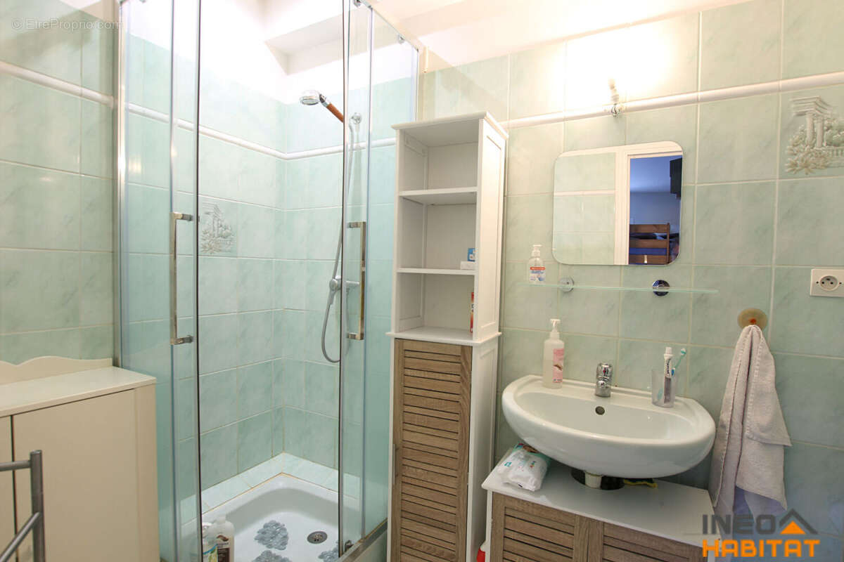 Maison à BOURG-DES-COMPTES