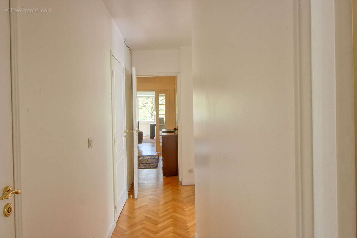 Appartement à CHATENAY-MALABRY