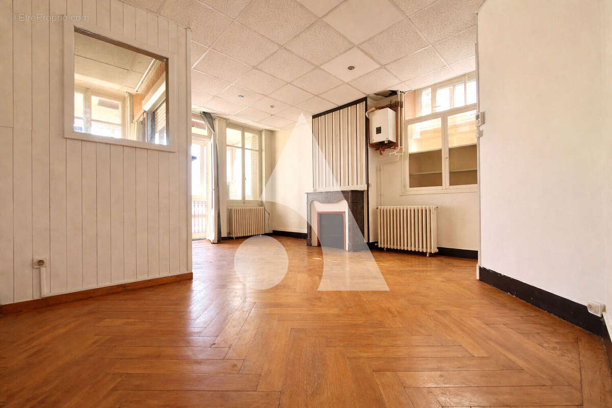 Appartement à AIX-LES-BAINS