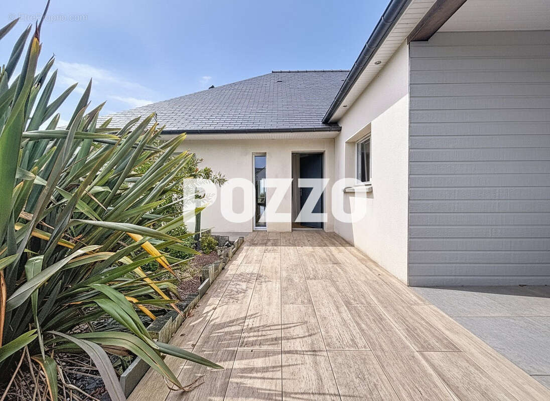 Maison à LE MESNIL-OZENNE