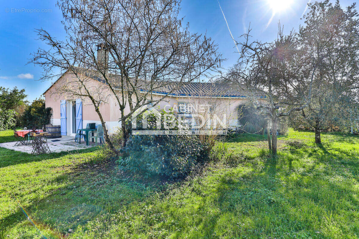 Maison à LE PIAN-SUR-GARONNE