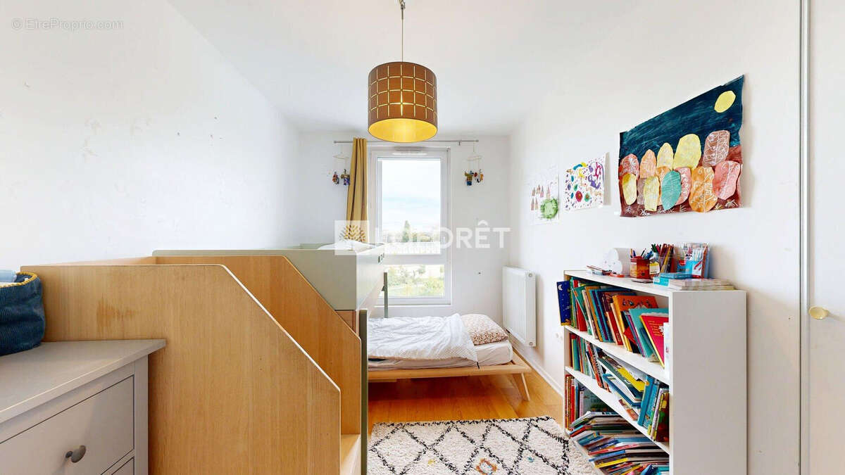 Appartement à NANTERRE