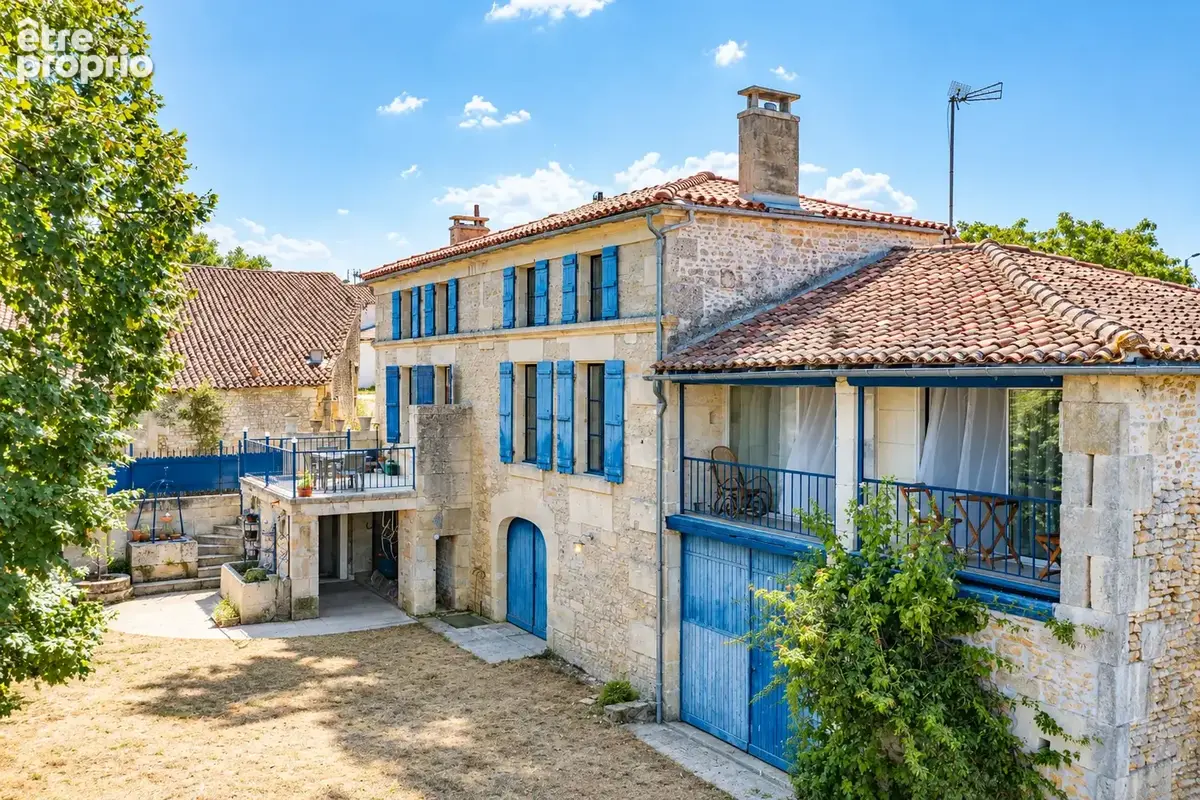 Maison à BURIE