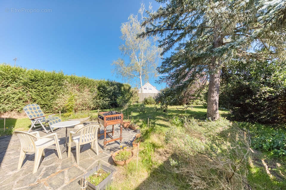 Maison à OZOIR-LA-FERRIERE