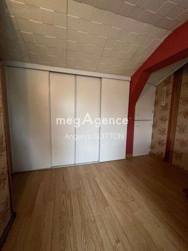 Maison à BEAUMONT-SUR-SARTHE