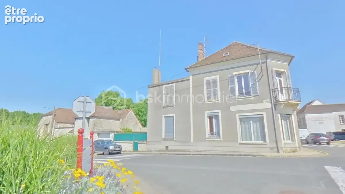 Maison à BRAY-SUR-SEINE
