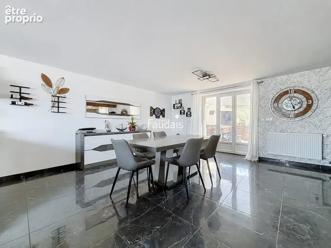 Maison 7 pièces 153 m² à vendre à Saint-Martin-Des-Besaces (14350) - photo 3