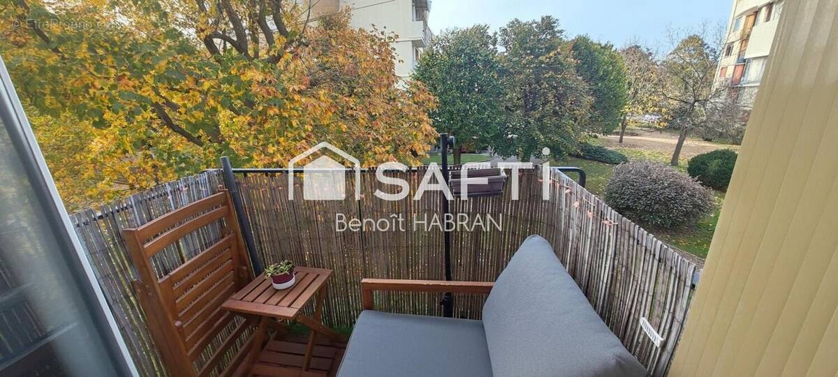 Photo 1 - Appartement à POISSY