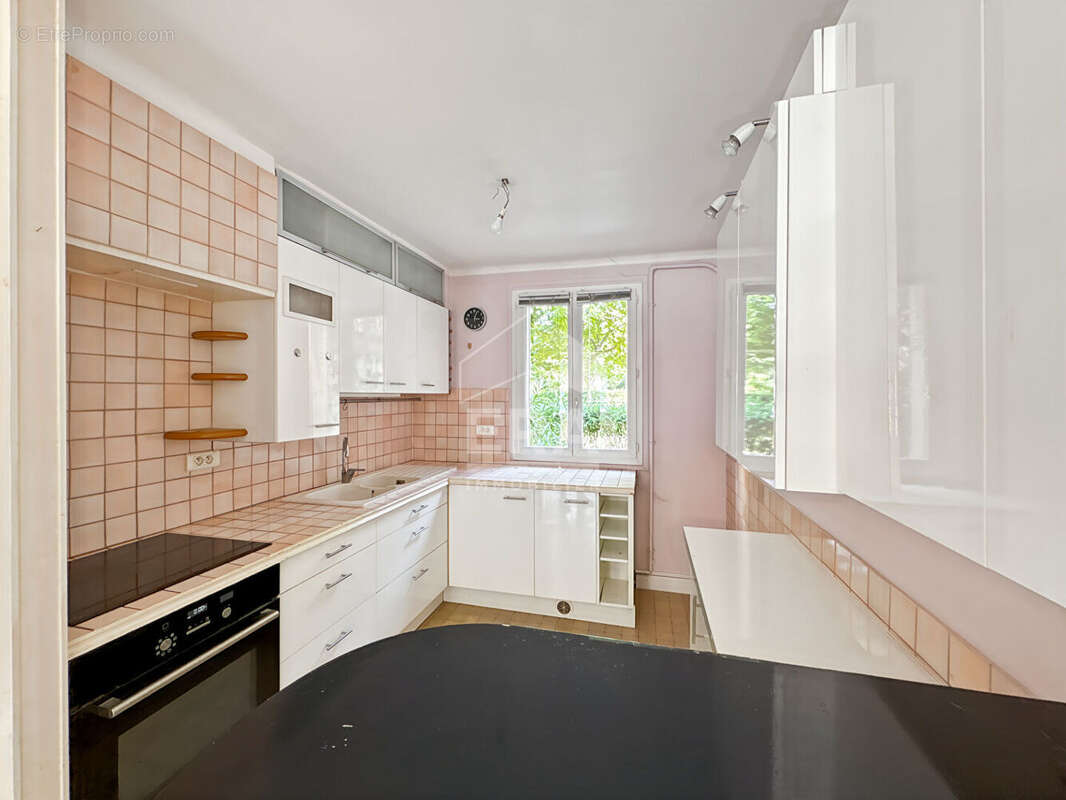 Appartement à MARSEILLE-9E